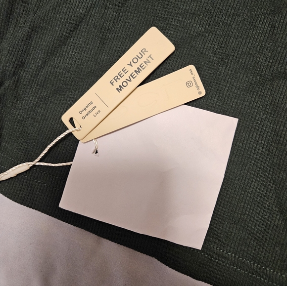 NWT OGL Off-The-Shoulder Henley Brami Top - Picture 5 of 5